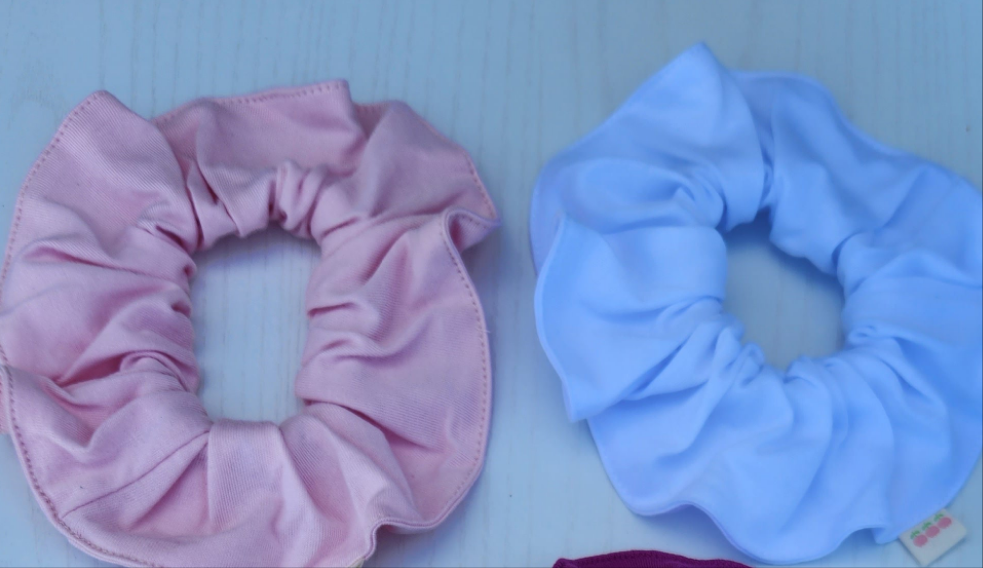Set of 4 Scrunchies + Fabric Pouch