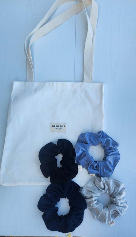 Paquete clásico: 4 scrunchies (negro, azul, gris claro, gris oscuro) + tote bag Set of 4 Neutral Scrunchies + Tote Bag