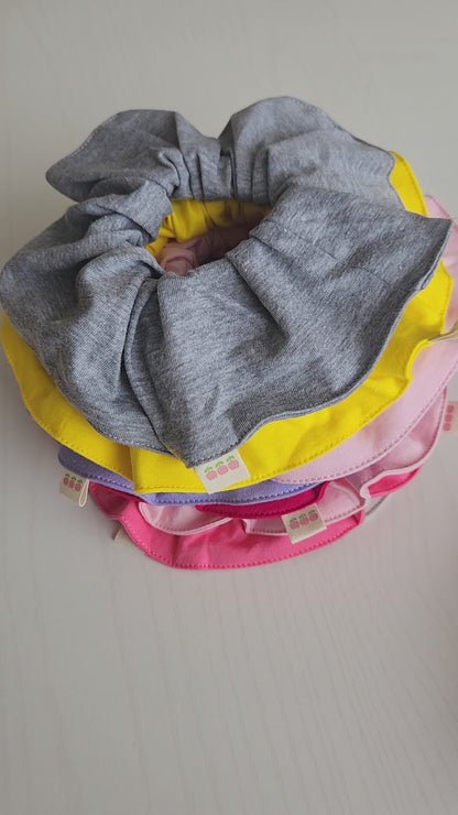 Set de Scrunchies 4 + Tote Bag – ¡Estilo y comodidad en uno!