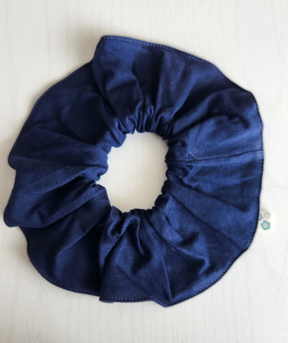 Paquete clásico: 4 scrunchies (negro, azul, gris claro, gris oscuro) + tote bag Set of 4 Neutral Scrunchies + Tote Bag