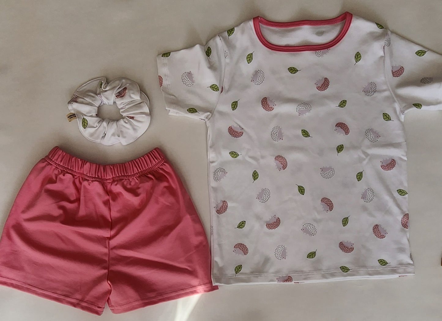Girls Outfit – 100% Pima Cotton Set with Shorts and Scrunchie